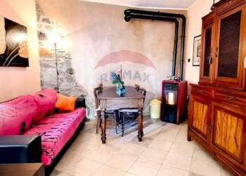 Sala da pranzo - Casa indipendente Via Montesanto
 
3, Cunardo - foto 3