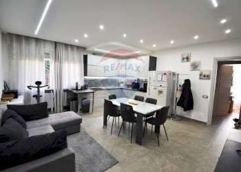 Sala da pranzo - Bilocale Cunardo - foto 1