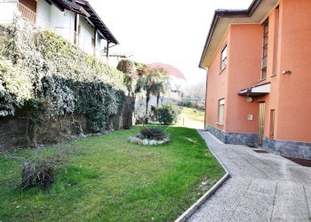 Giardino - Bilocale Cunardo - foto 11