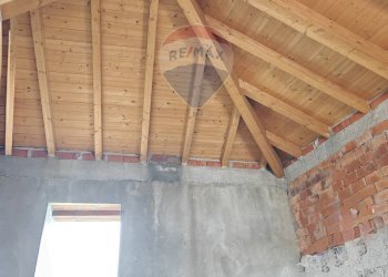 Stanza vuota - Casa semi indipendente Via Battisti
 
1, Bardello - foto 6