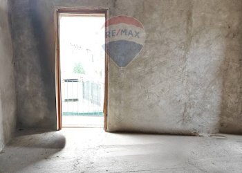 Dettagli - Casa semi indipendente Via Battisti
 
1, Bardello - foto 10