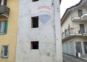 Edificio all\'aperto - Casa semi indipendente Via Battisti
 
1, Bardello - foto 13