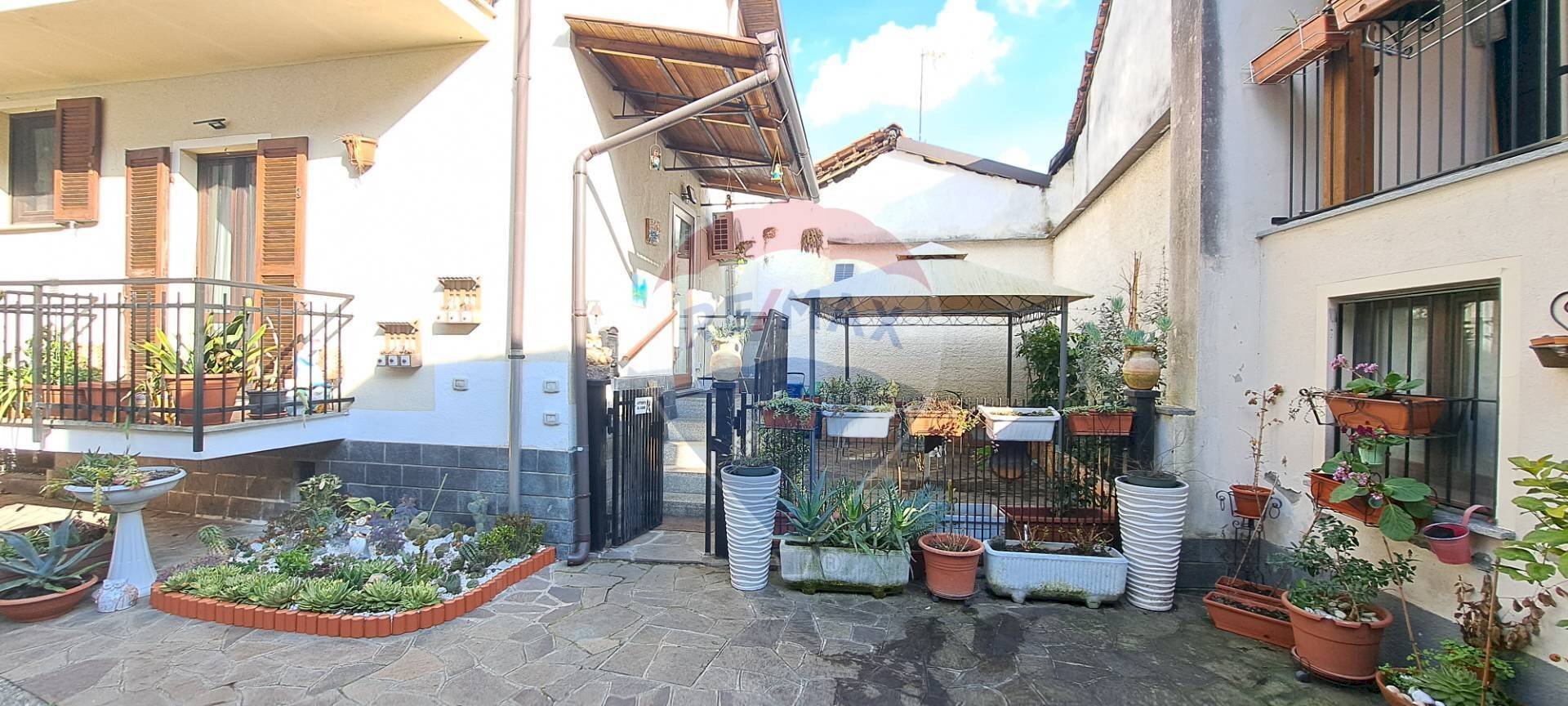 Casa all\'aperto - Independent house Via Pasubio
4, Cassano Valcuvia - photo 2