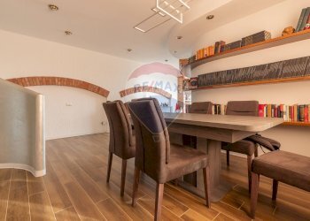 Sala da pranzo - Trilocale Via Trento
 
5, Somma Lombardo - foto 4