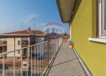 Balcone - Trilocale Via Trento
 
5, Somma Lombardo - foto 20