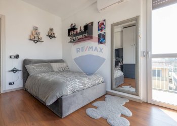 Camera / camera da letto - Trilocale Via Trento
 
5, Somma Lombardo - foto 25