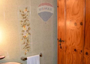 Bagno - Casa indipendente FRAZIONE ARMIO
 
1, Maccagno con Pino e Veddasca - foto 16