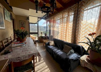 Sala da pranzo - Casa indipendente Via Campi Lunghi
 
440, Cassano Valcuvia - foto 7