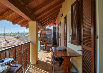 Balcone - Casa semi indipendente Vicolo Stretto
 
5, Montegrino Valtravaglia - foto 2