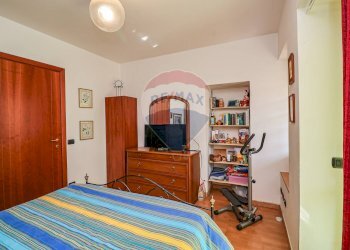 Camera / camera da letto - Casa semi indipendente Vicolo Stretto
 
5, Montegrino Valtravaglia - foto 9