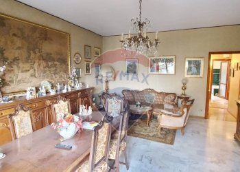 Sala da pranzo - Trilocale Via Francesco Albani
 
95, Varese - foto 3