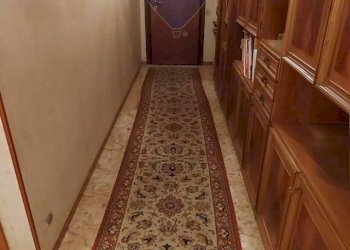 Hall / corridoio - Trilocale Via Francesco Albani
 
95, Varese - foto 10