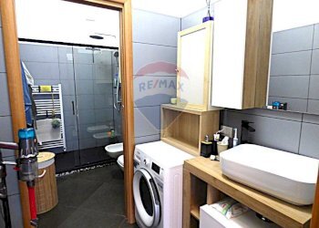 Bagno - Bilocale Via Mario Davi
 
33, Travedona-Monate - foto 11