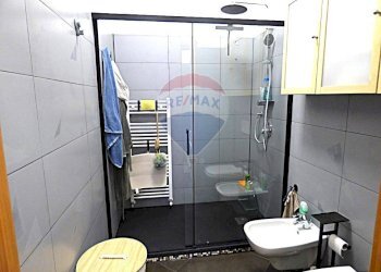 Bagno - Bilocale Via Mario Davi
 
33, Travedona-Monate - foto 12