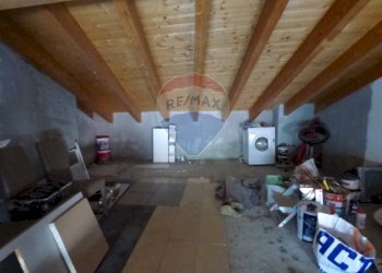 Parcheggio - Bilocale Via Mario Davi
 
33, Travedona-Monate - foto 15