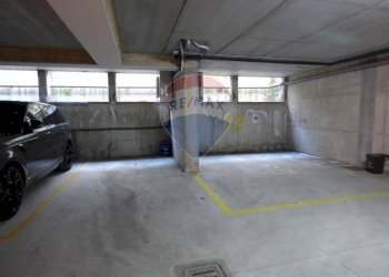 Parcheggio - Bilocale Via Mario Davi
 
33, Travedona-Monate - foto 16