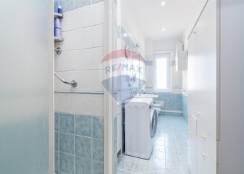 Bagno - Trilocale Via Capo Rossello
 
5, Roma - foto 17