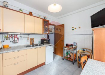 Cucina - Trilocale Via Viner
 
156, Roma - foto 5