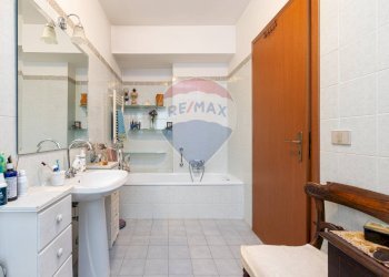 Bagno - Trilocale Via Viner
 
156, Roma - foto 17
