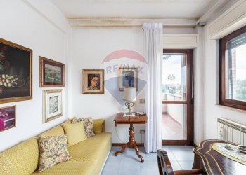 Soggiorno - Trilocale Via Viner
 
156, Roma - foto 19