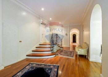 Scale - Appartamento Via dei Monti Parioli, Roma - foto 4