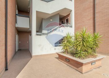 Terrazza - Bilocale Via Corato
 
16, Roma - foto 4