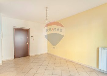 Stanza vuota - Bilocale Via Corato
 
16, Roma - foto 7