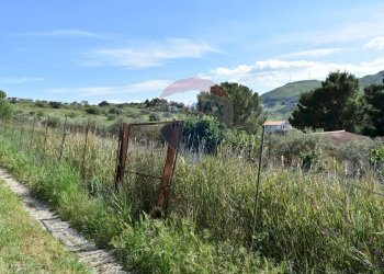 Giardino - Terreno agricolo Contrada Grassurelle
 
snc, Bolognetta - foto 5