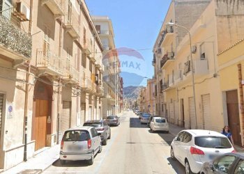 strada - Commercial Premises Via Livio Bassi
 
157/159, Trapani - photo 3