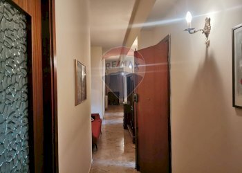 corridoio - Appartamento Via Duomo
 
29, Petralia Sottana - foto 12