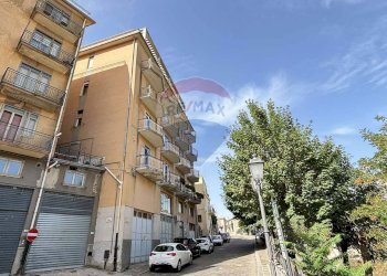 PROSPETTO - Appartamento Via Duomo
 
29, Petralia Sottana - foto 13