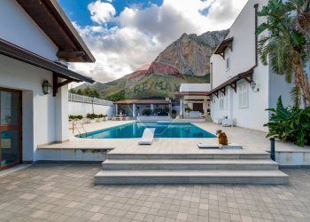 Piscina - Villa CONTRADA POZZILLO, Cinisi - photo 1