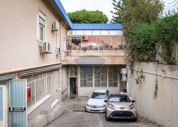 Edificio all\'aperto - Magazzino Via Eduardo Calandra
 
snc, Palermo - foto 4