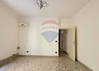 Stanza vuota - Four-room apartment Via Aldo Moro
 
36, Monreale - photo 6