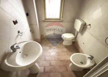 Bagno - Four-room apartment Via Aldo Moro
 
36, Monreale - photo 9