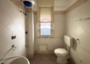 Bagno - Four-room apartment Via Aldo Moro
 
36, Monreale - photo 10