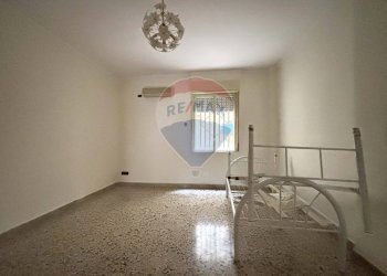 Camera / camera da letto - Four-room apartment Via Aldo Moro
 
36, Monreale - photo 18