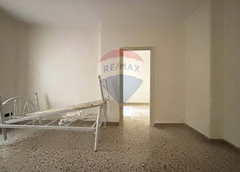 Camera / camera da letto - Four-room apartment Via Aldo Moro
 
36, Monreale - photo 19