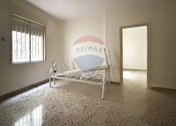Camera / camera da letto - Four-room apartment Via Aldo Moro
 
36, Monreale - photo 20
