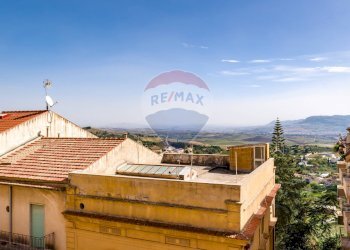 Panorama - Appartamento Via Antonino Lo Presti
 
59, Salemi - foto 10