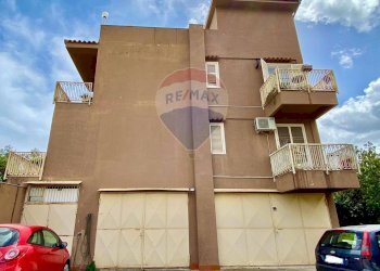 Edificio all\'aperto - Stabile - Palazzo Via Ponticello Oneto
 
7, Palermo - foto 2