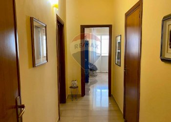 Hall / corridoio - Stabile - Palazzo Via Ponticello Oneto
 
7, Palermo - foto 22