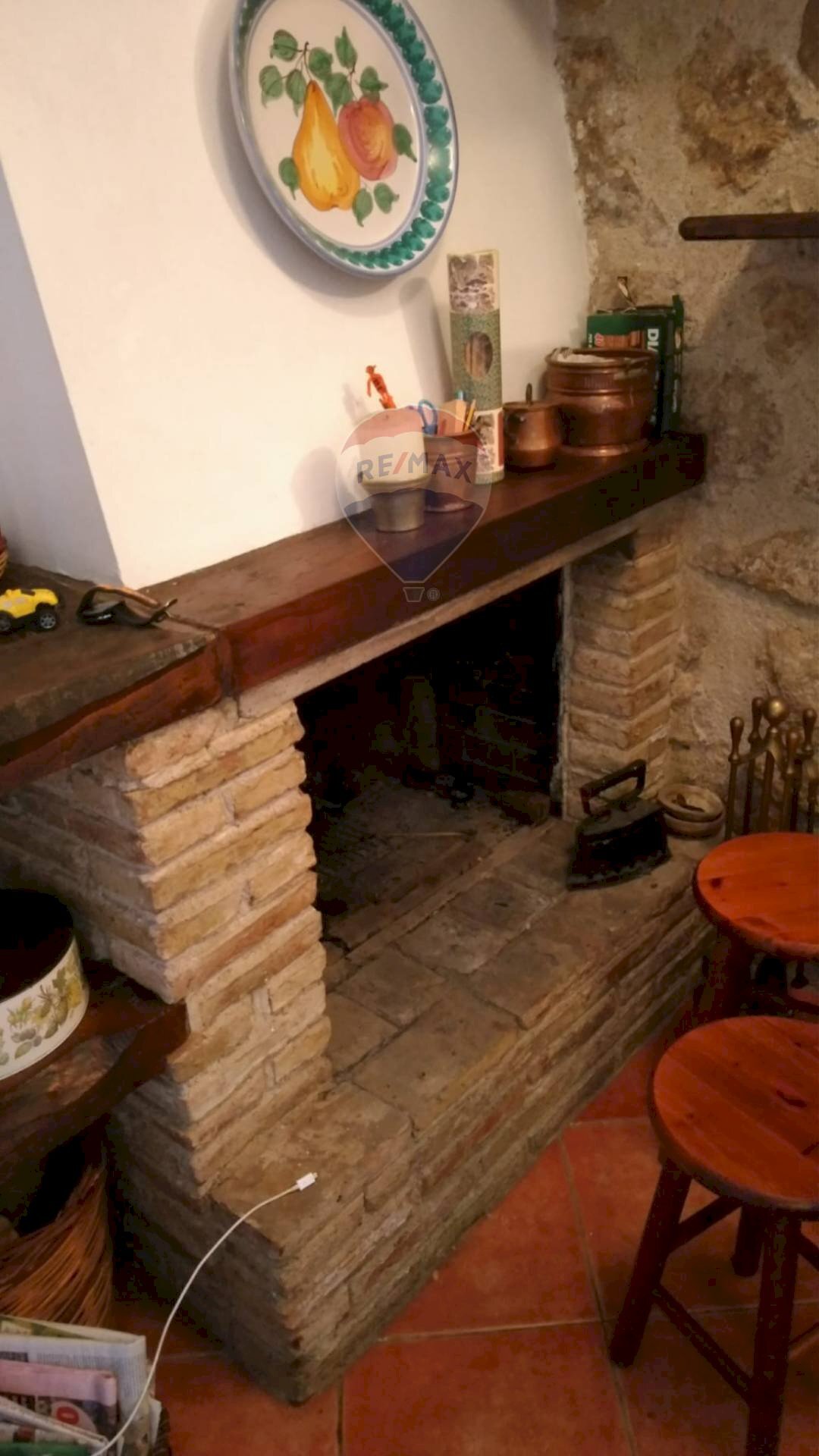 Dettagli - Casa indipendente via Giuseppe Garibaldi
 
258, Petralia Sottana - foto 3