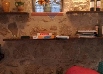 Dispensa di stoccaggio - Casa indipendente via Giuseppe Garibaldi
 
258, Petralia Sottana - foto 4