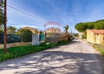 Cancello di accesso su strada principale - Terreno agricolo via Ragosia, Valderice - foto 6