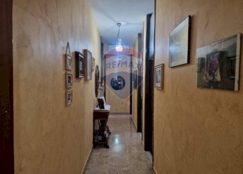 INGRESSO CORRIDOIO - Appartamento Passaggio Petrina
 
9, Palermo - foto 17