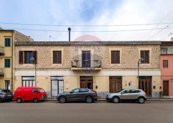 Prospetto principale - Appartamento Corso Mazzini
 
154, Castellana Sicula - foto 2