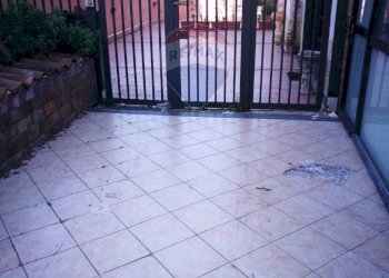 Terrazza - Locale Commerciale Via Siculo Orientale
 
266, Mascali - foto 2