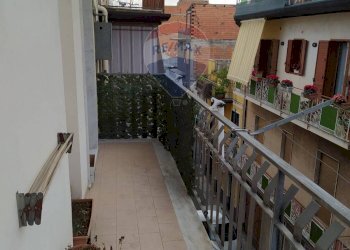 Balcone - Appartamento VIA EDMONDO DE AMICIS
 
63, Paterno - foto 17