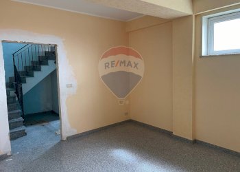 Stanza vuota - Quadrilocale VIA DEI VOLTAIRE
 
SN, Adrano - foto 17